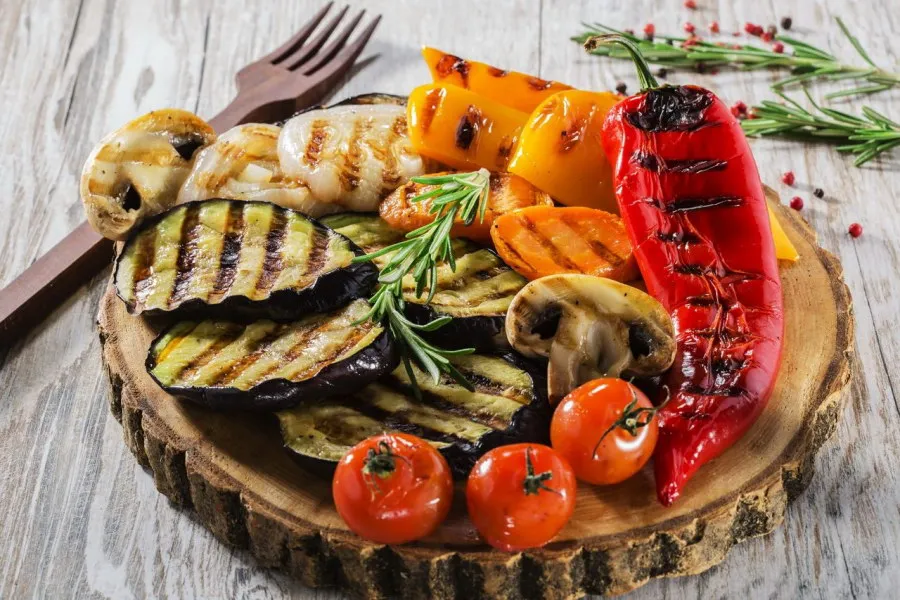Овощи на гриле – отменный барбекю – гарнир на вашем столе!